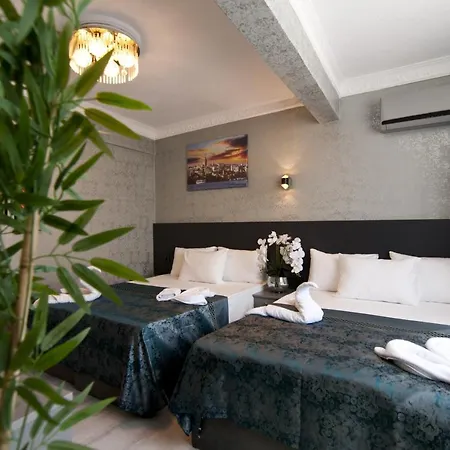 Roof Halic Стамбул