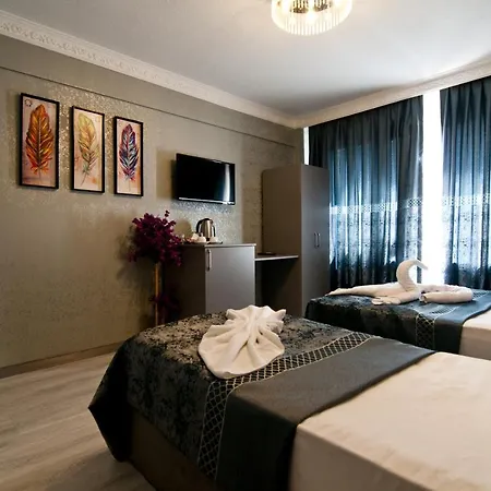 Roof Halic Hotel